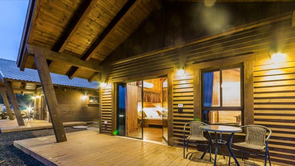 Gilad Cabins Odem Buitenkant foto